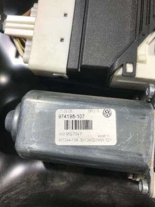 Стеклоподъемник электрический задний правый Volkswagen Passat B6 2007г. 3C9839462L - Фото 8