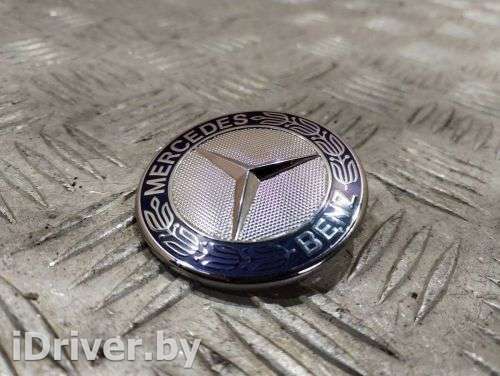 Эмблема Mercedes C W204 2008г. 2048170616 - Фото 1