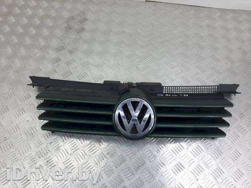 Решетка радиатора Volkswagen Bora 2003г. 1J5853655A - Фото 1