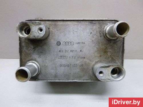 Радиатор масляный Audi A8 D3 (S8) 2008г. 4E0317021H VAG - Фото 1