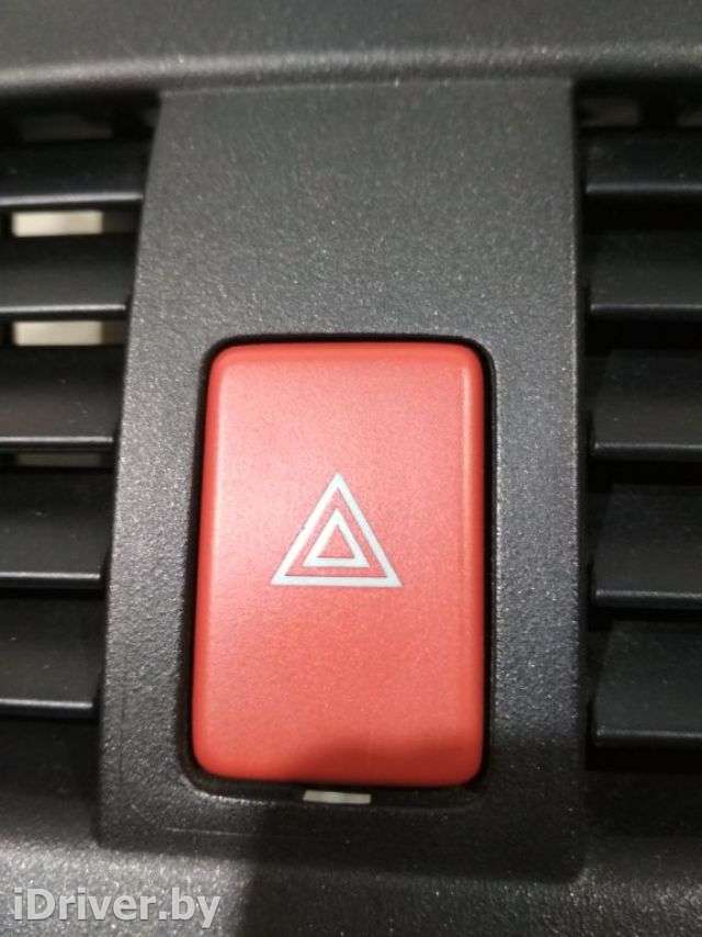 Кнопка аварийной сигнализации Honda Accord 7 2005г.  - Фото 1