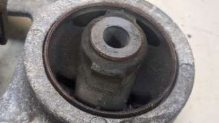 Подушка крепления двигателя Toyota Rav 4 4 2014г.  - Фото 4