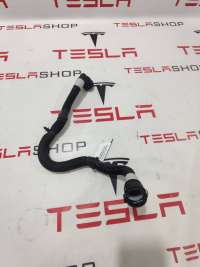 Патрубок радиатора Tesla model Y 2021г. 1077594-00-C - Фото 2
