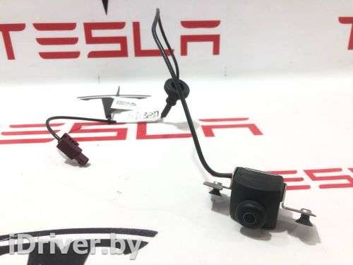 Камера заднего вида Tesla model S 2022г. 1487924-00-E - Фото 1