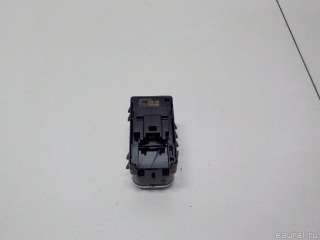 Кнопка открывания багажника Mercedes CLA c118 2021г. 16782057029051 Mercedes Benz - Фото 5