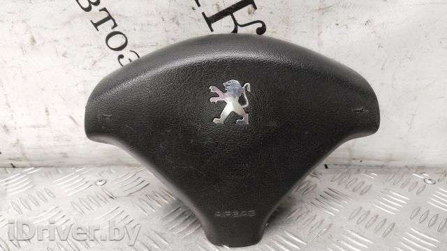 Подушка безопасности водителя Peugeot 307 2006г. 96821872ZR - Фото 1