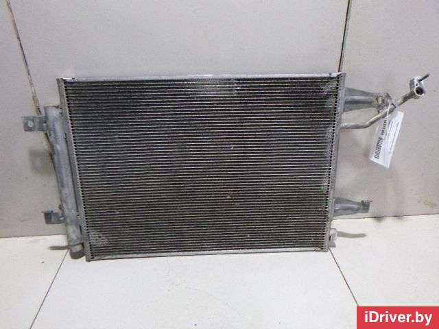 Радиатор кондиционера (конденсер) Smart Forfour 2 2006г. MR568975 Mitsubishi - Фото 1