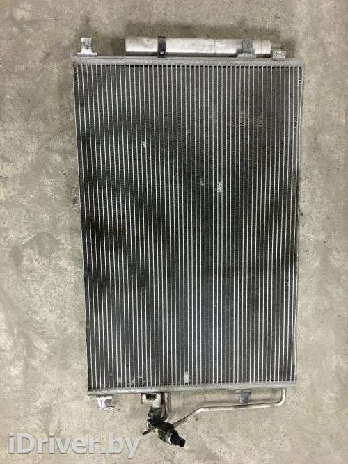 Радиатор кондиционера Volkswagen Crafter 1 2013г.  - Фото 1