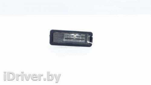 Плафон подсветки номера Volkswagen Polo 6 2021г. 3G5943021A - Фото 1