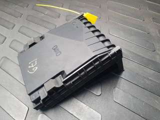 крышка блока предохранителей переднего Audi A3 8P 2010г. 1K0937132F - Фото 4