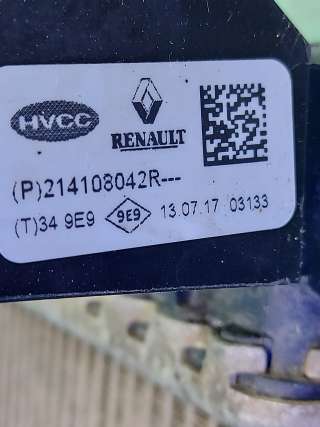 Радиатор охлаждения Renault Duster 1 2010г. 214108042r - Фото 9