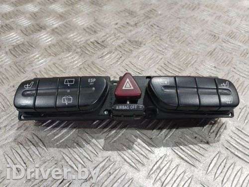 Блок кнопок Mercedes C W203 2002г. 2038218658, 20397051001 - Фото 1