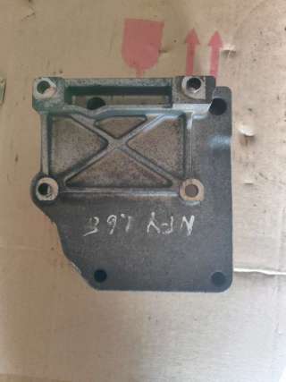 Кронштейн компрессора кондиционера Citroen C2 2002г. 9636693680 - Фото 2