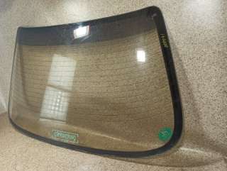 стекло заднее Toyota Chaser   - Фото 3