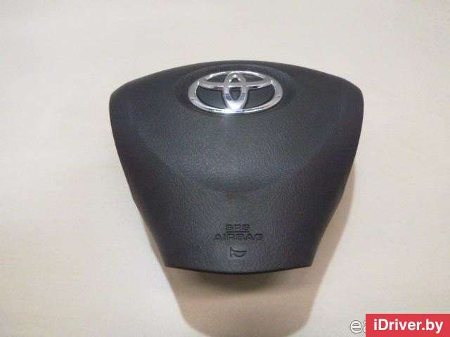 Подушка безопасности в рулевое колесо Toyota Auris 1 2007г. 4513002290B0 - Фото 1