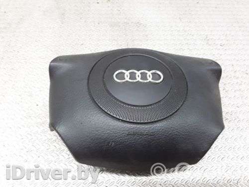 Подушка безопасности водителя Audi A8 D2 (S8) 1998г. 4b0880201 , artDEV147559 - Фото 1