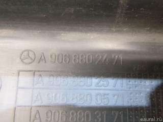 Бампер задний Mercedes Sprinter W906 2007г. 9068800571 - Фото 9