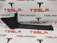 1010669-00-F,1007968-00-D Пластик салона к Tesla model S Арт 9942967