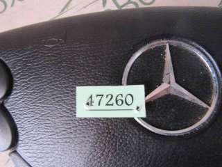 Подушка безопасности в рулевое колесо Mercedes CLS C219 2007г. A2198601502 - Фото 4