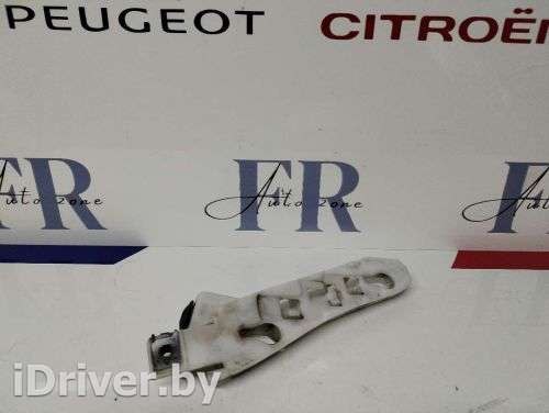 Кронштейн крепления бампера переднего Citroen C4 Grand Picasso 2 2014г.  - Фото 1
