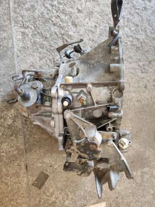 КПП механическая (МКПП) 5-ступенчатая Citroen Xsara Picasso 2003г. 20DP30 - Фото 6