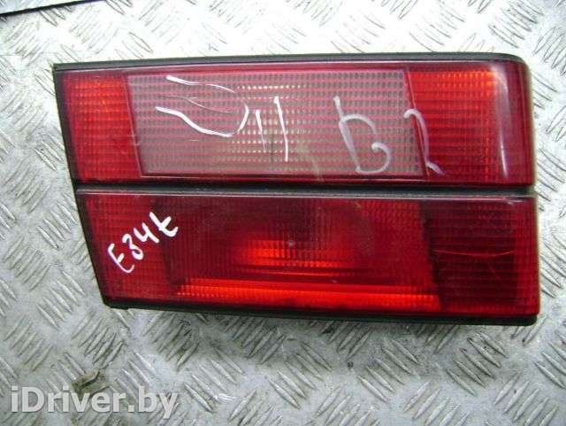 Фонарь крышки багажника левый BMW 5 E34 1995г. 8351561 - Фото 1