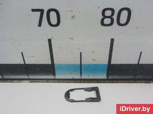 Прокладка ручки двери Volkswagen Touran 1 2000г. 7H0837211 VAG - Фото 1