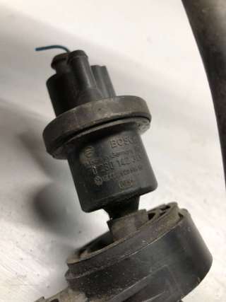 Клапан вентиляции топливного бака Volkswagen Polo 4 2003г. 6Q0906517,0280142345 - Фото 4