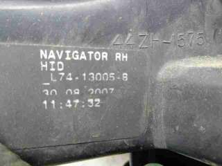 Фара правая Lincoln Navigator 3 2006г.  - Фото 6