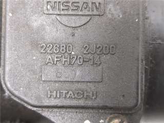 Расходомер воздуха Nissan Primera 11 1996г. 226802J200 - Фото 2