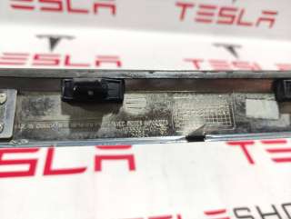 Молдинг крышки багажника Tesla model X 2018г. 1035369-00-D,1046920-00-B - Фото 6