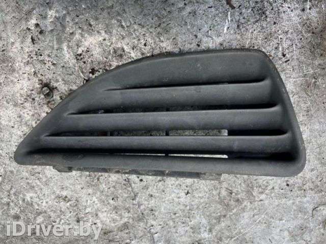 Заглушка (решетка) в бампер передний Renault Megane 1 2001г. 7700427580 - Фото 1