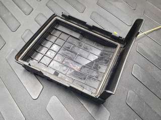 крышка блока предохранителей переднего Volkswagen Jetta 6 2010г. 1K0937132F - Фото 9