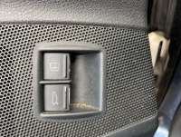  Кнопка открытия багажника к Volkswagen Passat B6 Арт 65321418