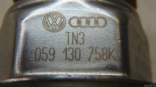 Датчик давления топлива Audi Q7 4L 2004г. 059130758K VAG - Фото 4