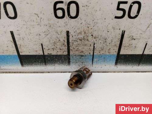Датчик давления топлива Volkswagen Tiguan 1 2015г. 03L906054A VAG - Фото 1