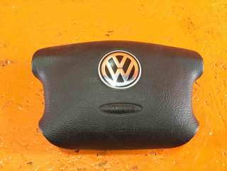   Подушка безопасности к Volkswagen Golf 4 Арт 1007637v2