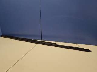 Молдинг стекла передней правой двери Mercedes C W204 2008г. A2047253265 - Фото 2