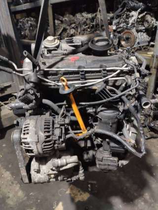 bxe Двигатель к Volkswagen Passat B6 Арт 73596687