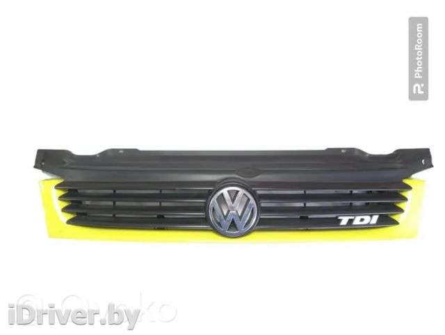 Решетка радиатора Volkswagen Caravelle T4 2003г. 701853653d , artJPP2647 - Фото 1