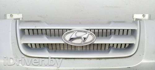 Решетка радиатора Hyundai Matrix 2003г.  - Фото 1
