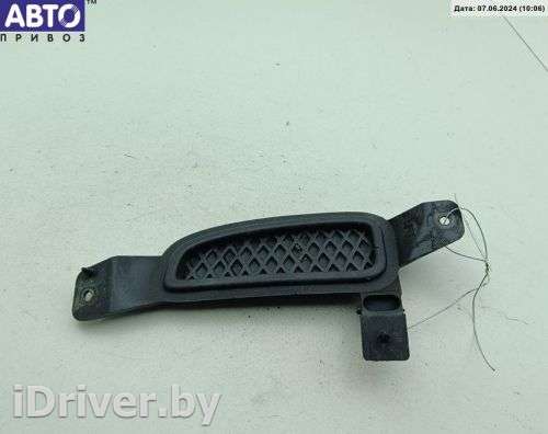 Решетка (заглушка) в бампер Ford B-Max 2014г. AV1119953AC - Фото 1