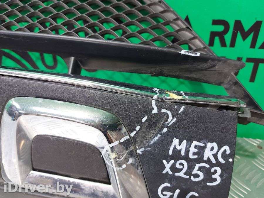 Решетка бампера Mercedes CLA c117 2015г. A2538852400  - Фото 7