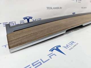 Накладка декоративная центральной консоли Tesla model 3 2022г. 1619569-00,2019482,2267326X,2267326,2019482X - Фото 2
