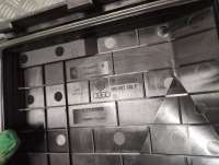 Крышка блока предохранителей Skoda Octavia A5 restailing 2006г. 1k0937132f - Фото 4
