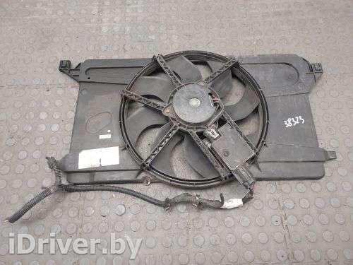 Вентилятор радиатора Ford Focus 2 2005г.  - Фото 1