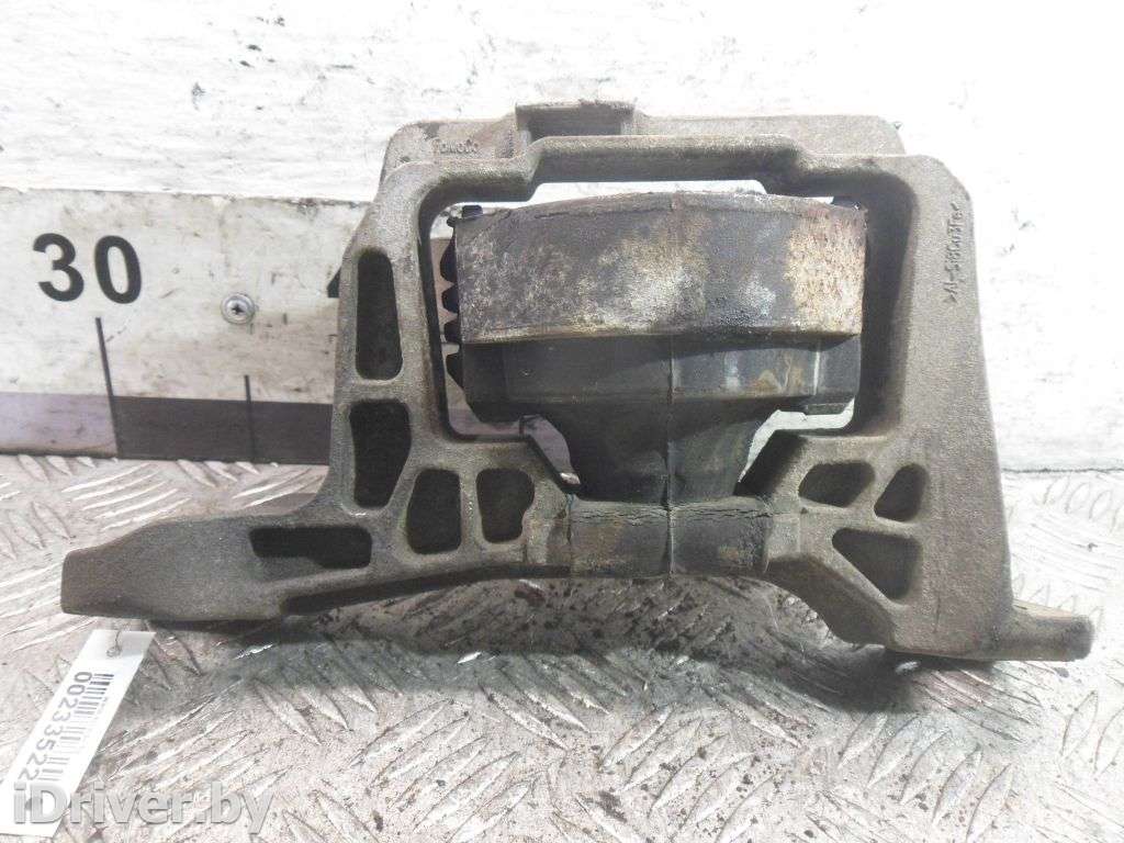 Подушка крепления двигателя Ford Escape 3 2013г. AV616F012  - Фото 3