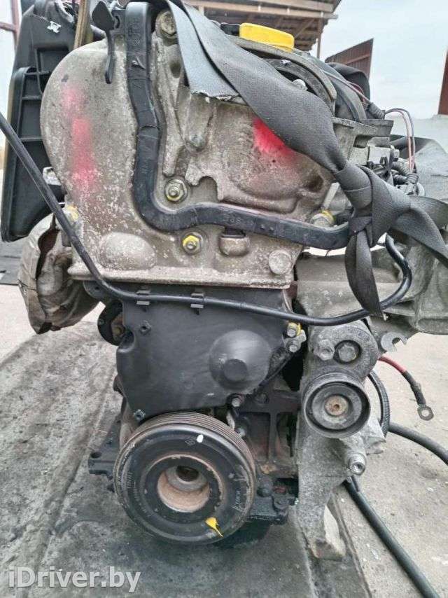 Двигатель  Renault Laguna 1 1.8 i Бензин, 2000г. F4PC770  - Фото 1