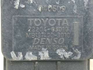 Расходомер воздуха Toyota Corolla E120 2004г. 22204-0J010,DENSO,MB197400-3010 - Фото 4