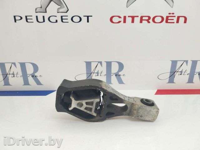 Подушка двигателя Peugeot 308 2 2013г.  - Фото 1